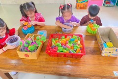 กิจกรรมลอยกระทงอนุบาล-68-53