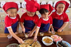 กิจกรรมลูกรักเข้าครัว-อนุบาล-69-240