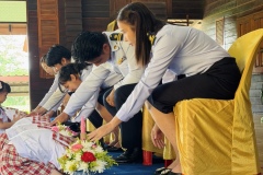 ลูกรักไหว้ครู-อนุบาล-ปีการศึกษา-2569-65