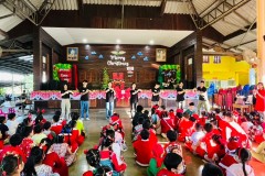 Merry-Christmas-2024-340