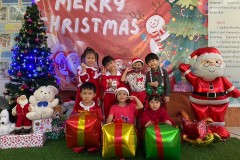 Merry-Christmas-Kindergarten-2024-1