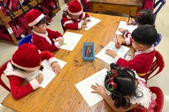 Merry-Christmas-Kindergarten-2024-110