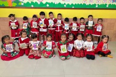 Merry-Christmas-Kindergarten-2024-119
