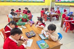 Merry-Christmas-Kindergarten-2024-125