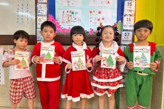 Merry-Christmas-Kindergarten-2024-132
