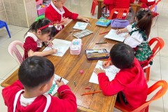 Merry-Christmas-Kindergarten-2024-135