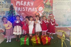 Merry-Christmas-Kindergarten-2024-45
