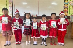 Merry-Christmas-Kindergarten-2024-58