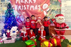 Merry-Christmas-Kindergarten-2024-71