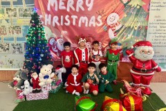 Merry-Christmas-Kindergarten-2024-74