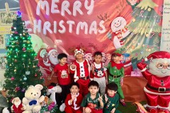 Merry-Christmas-Kindergarten-2024-77