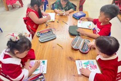 Merry-Christmas-Kindergarten-2024-79