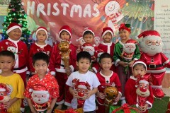 Merry-Christmas-Kindergarten-2024-84
