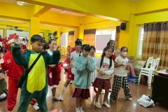 Mini-English-Camp-Christmas-2025-45